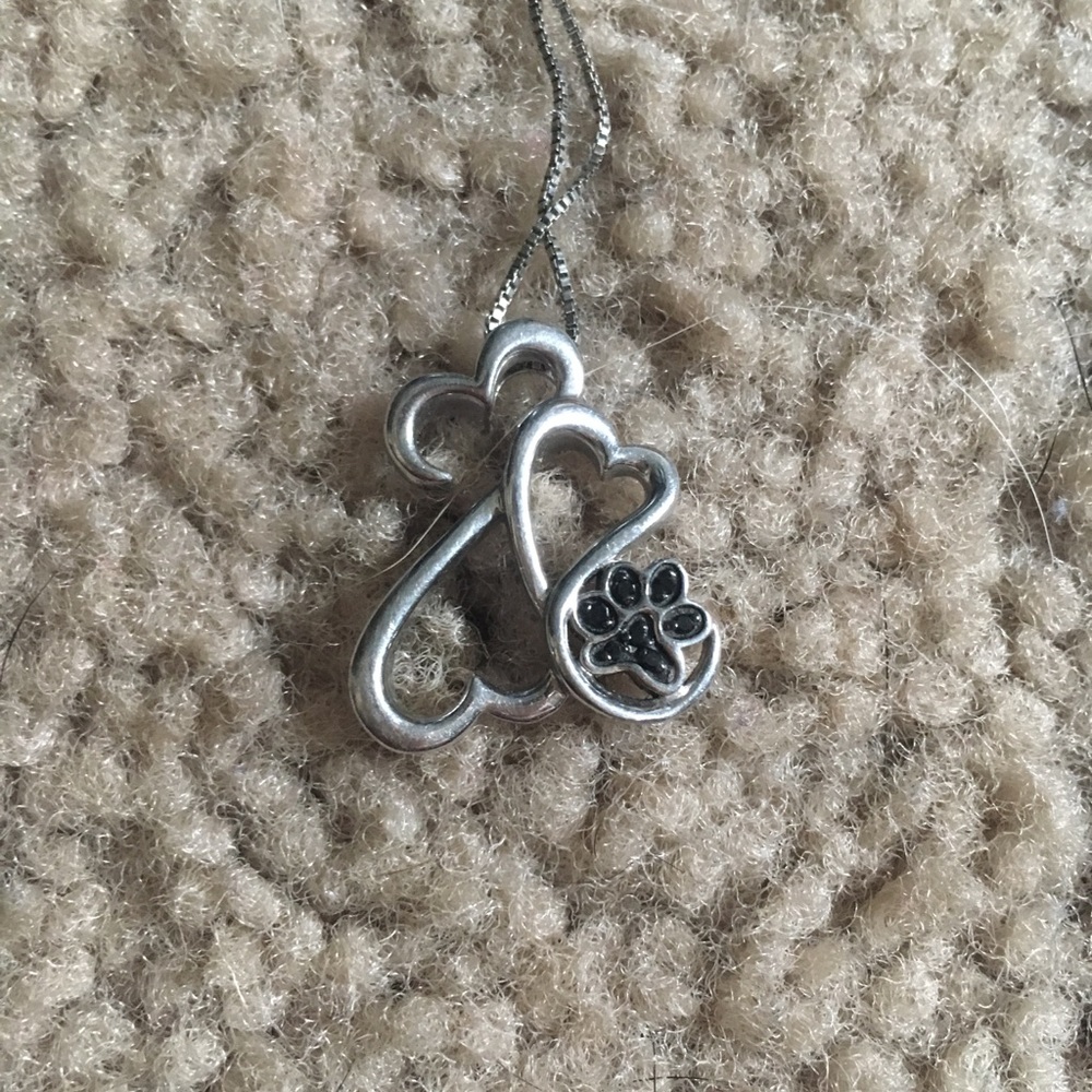 Heart Paw necklace